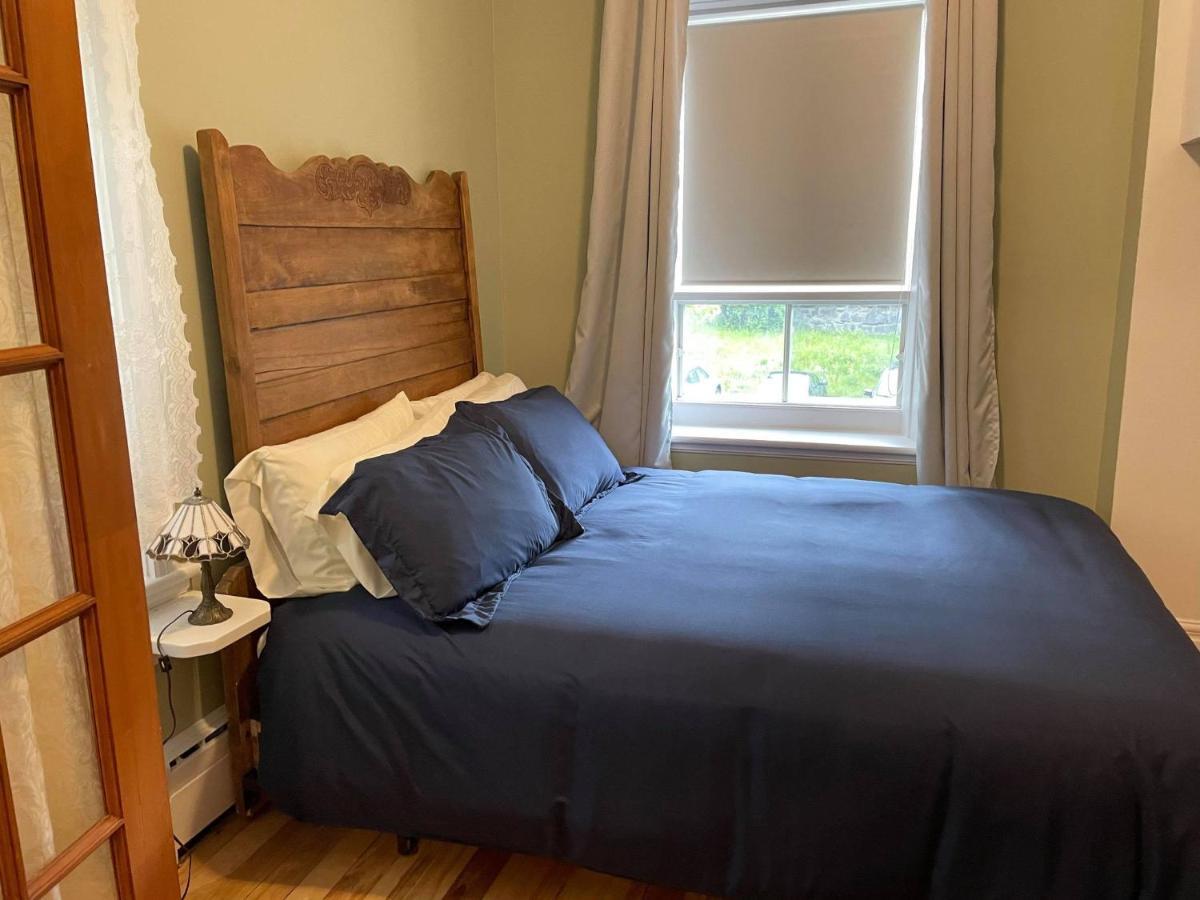 auberge les deux tours Chicoutimi Extérieur photo